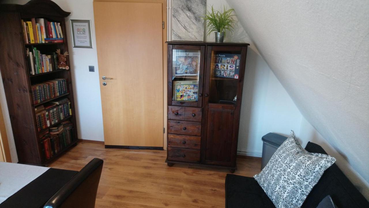 Private Zimmer Bei Der Weser-Ems-Halle Ольденбург Экстерьер фото